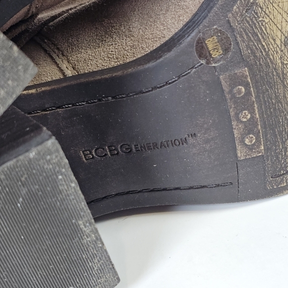 BCBGeneration Beige Tan Genuine Leather Suede Heeled Boots Booties - Picture 9 of 11